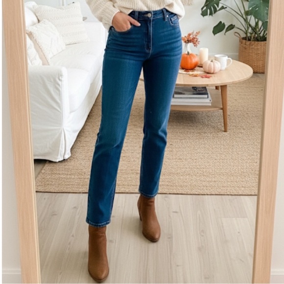 Reformation Ezra Stretch High Rise Straight Jeans in Galene Wash Size 27 - Picture 5 of 11